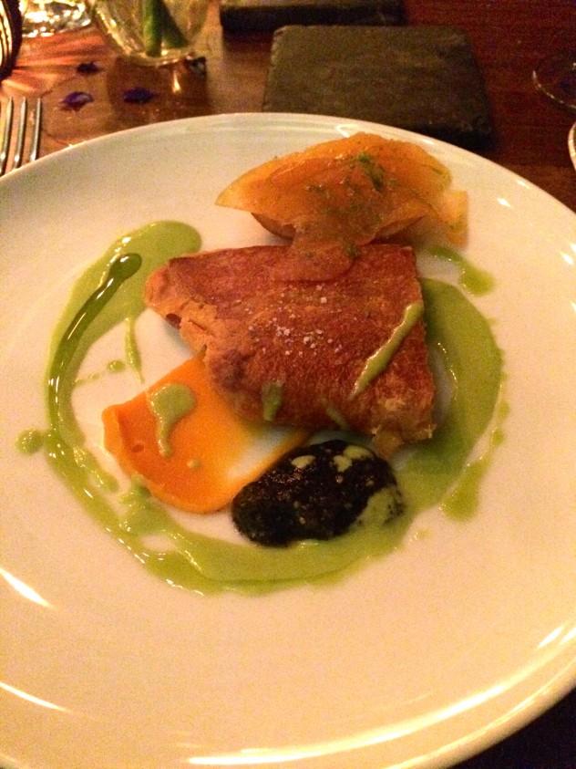 pig at Aperi
